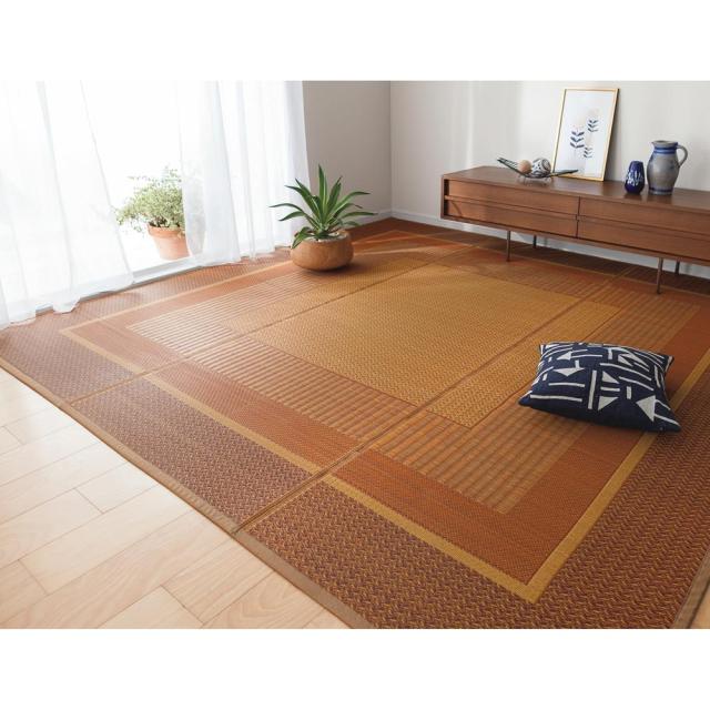 ≪6畳 約261×352cm≫ 紋織りい草上敷き裏付き・細べり〈ランクス〉 カーペット ラグ マット 654476