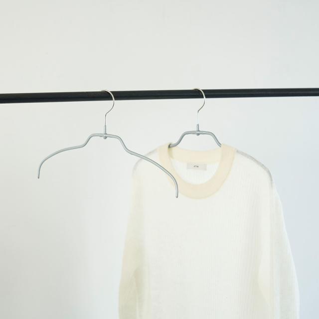≪お得な30本組≫ ジャストフィットハンガー シャツ【MAWA（マワ）×スタイリスト・小山田早織コラボ】 衣類ハンガー スカート 582405
