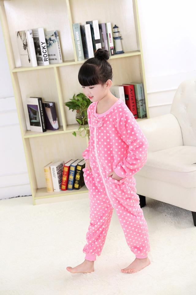 パジャマ キッズ 冬 ルームウェア オールインワン モコモコ 部屋着 子供 暖かい かわいい 厚手 寝巻き フリース 女の子 水玉柄 送料無料 の通販はau Pay マーケット 福丸