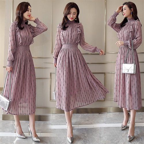 レディース ワンピース ドット フリル 清楚 ガーリー ロング フェミニン ゆったりの通販はau Pay マーケット Brutal Beauty ブルータルビューティ