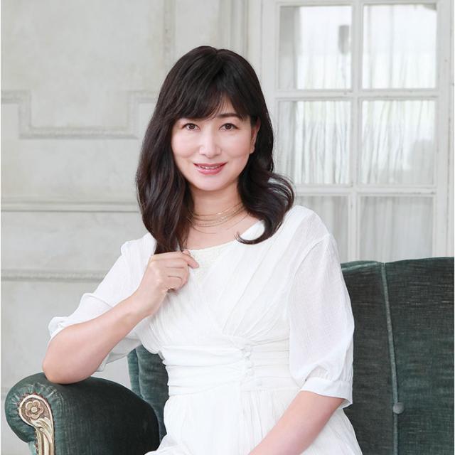プリシラ 部分 ウィッグ prisila ST-100 通販 かつら 女性 レディース 部分ウィッグ ポイントウイッグ ヘアピース ポイントウィッグ ウイッグ 頭頂部 つむじ 白髪隠し 白髪かくし カツラ 人毛100% 人 毛 100 分け目 増毛部分かつら_9