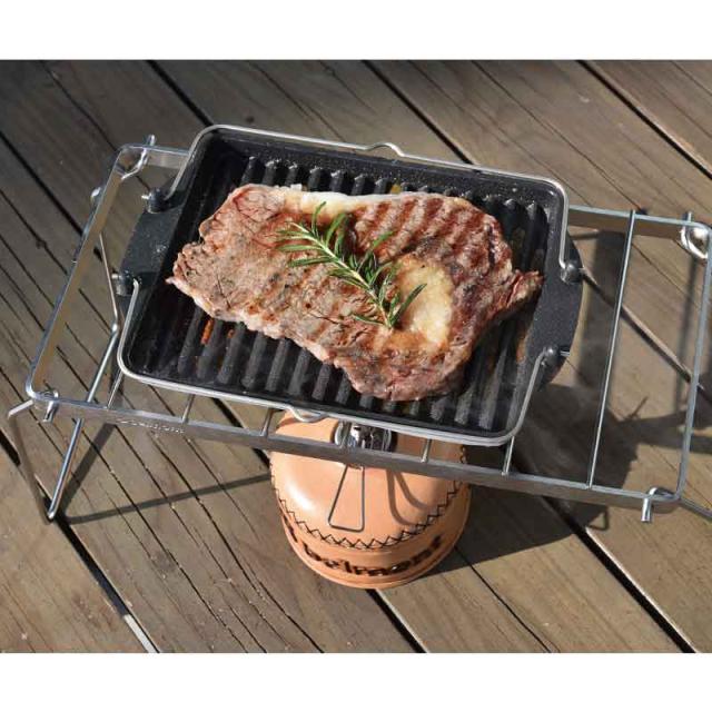 グリルプレート黒舟 L ステンレス取手 No Bm 141 鉄板 フッ素加工 取手付き 鋳物 熱伝導性 ステーキ アウトドア キャンプ バーベキュー Bの通販はau Pay マーケット 株式会社プラスワイズ Au Pay マーケット店