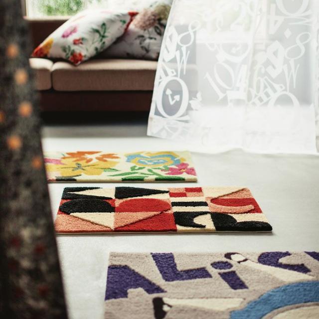 玄関マット 室内 北欧 屋内 かわいい ディズニー おしゃれ 50 80 日本製 アリス フォーリングマット アリスの足 滑り止めの通販はau Pay マーケット アラモード