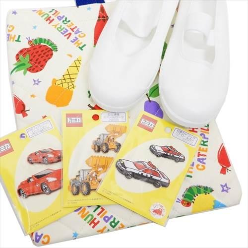 トミカ ワッペン アップリケ2枚セット 日産セドリック パトカー 入園入学準備雑貨 キャラクター グッズ メール便可の通販はau Pay マーケット シネマコレクション 5400円以上で送料無料