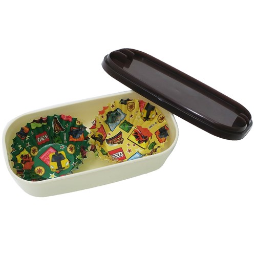 トミカ キャラ弁 雑貨 電子レンジ対応 おかずカップ 8号 Tomica17 2柄 計60枚入り キャラクター グッズの通販はau Pay マーケット シネマコレクション 5400円以上で送料無料