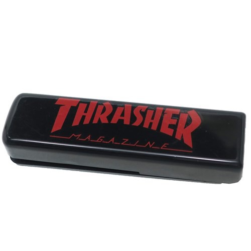 Thrasher スラッシャー ポータブル ステープラー 携帯用 ホッチキス Vol2 新学期準備雑貨 スポーツブランド グッズ メール便可の通販はau Pay マーケット シネマコレクション 5400円以上で送料無料