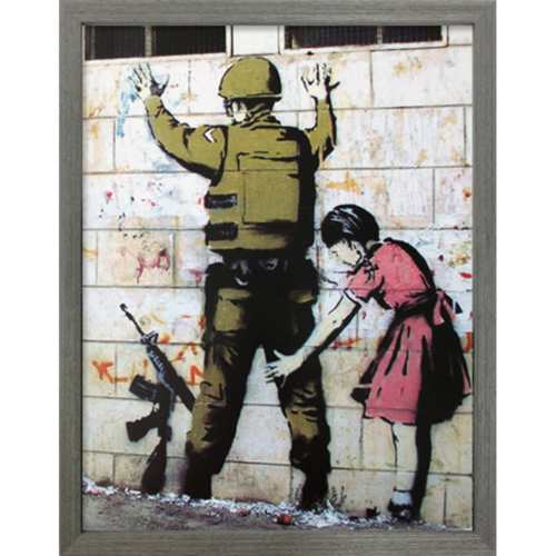 バンクシー アートフレーム Banksy Girl Searching Soldier IBA-61731 額付き インテリア 取寄品 送料無料