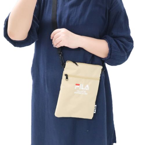 専用です。フィラ　ボアショルダーと、ステラのセット Amazon | [フィラ] ボア ショルダーバッグ 15L レディース 斜