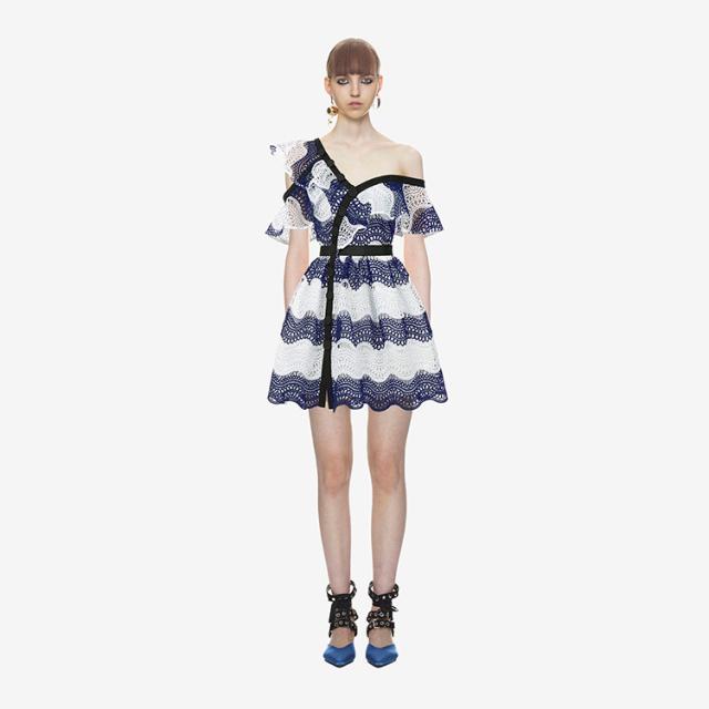 シースルー ワンピース 韓国 パーティードレス ドレス レディース ワンショルダー パーティー 人気 体型カバー 大人可愛い フレア お呼ばの通販はau Pay マーケット Cho