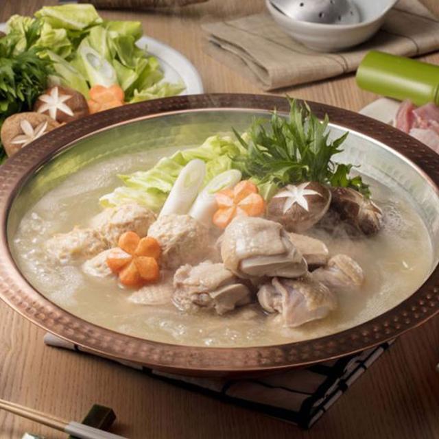 博多華味鳥 水たきセット (約4〜5人前) 水たき料亭 郷土料理 水炊き お鍋 ナベ 料理 九州 博多 はなみどり 御歳暮ギフト