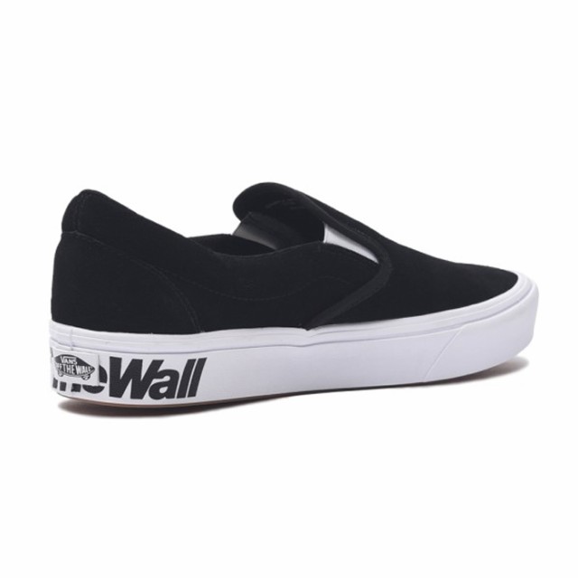 vans comfycush slip on white