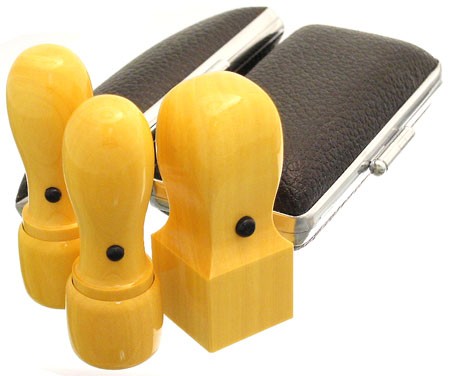 法人印鑑３本セット ケース付 本柘 薩摩産【天丸】代表印 銀行印18mm（天丸蓋付）と角印21mm 黒の通販は