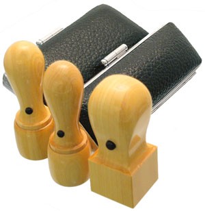 法人印鑑３本セット ケース付 アカネ【天丸】代表印 銀行印18mm（天丸蓋付）と角印18mm 黒色牛の通販は 12,849円