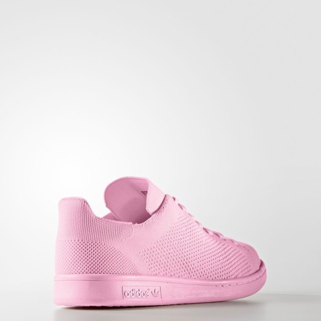 pink glow adidas
