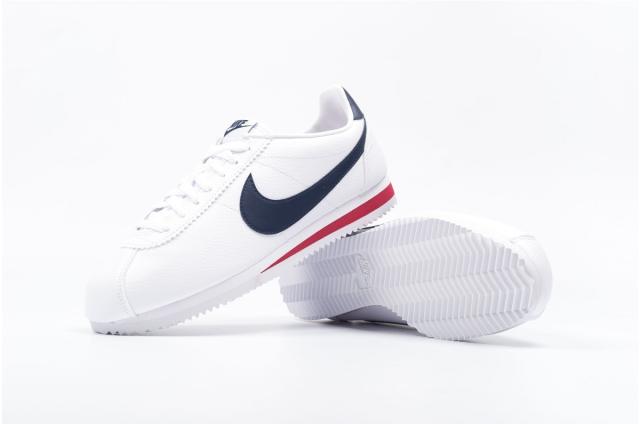 クラシック コルテッツ ナイキ スニーカー Nike Classic Cortez Leather ホワイト ネイビー 海外限定の通販はau Pay マーケット World Ships