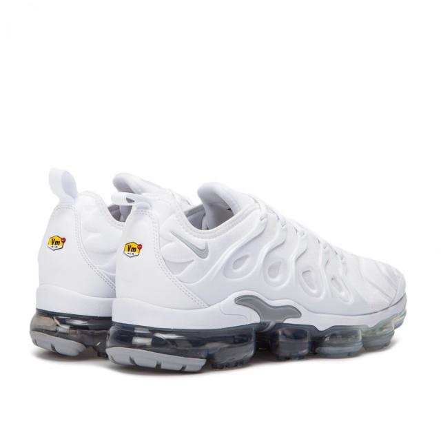 nike air vapor max plus sale