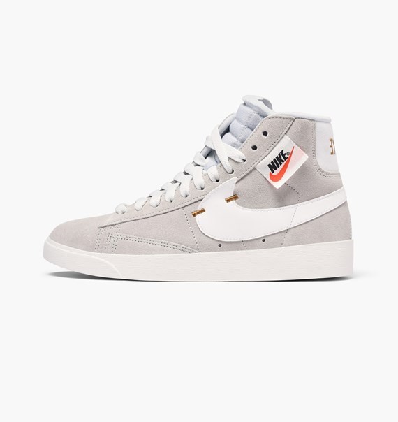 ナイキ スニーカー ブレーザー レディース ナイキ ブレーザー レディース Nike Blazer Mid Rebel 海外限定の通販はau Pay マーケット World Ships