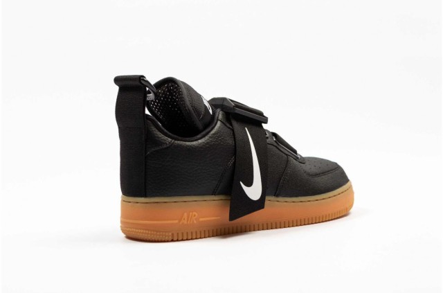 New エア フォース 1 Nike Air Force 1 Utility ナイキ レディース メンズ スニーカー バックル ロゴ の通販はau Pay マーケット World Ships