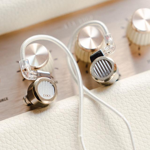 LETSHUOER DX1 - 4.4mm 有線 イヤホン カナル型 リケーブル対応