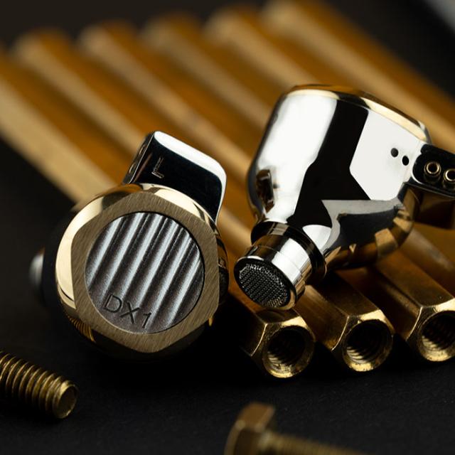 LETSHUOER DX1 - 4.4mm 有線 イヤホン カナル型 リケーブル対応