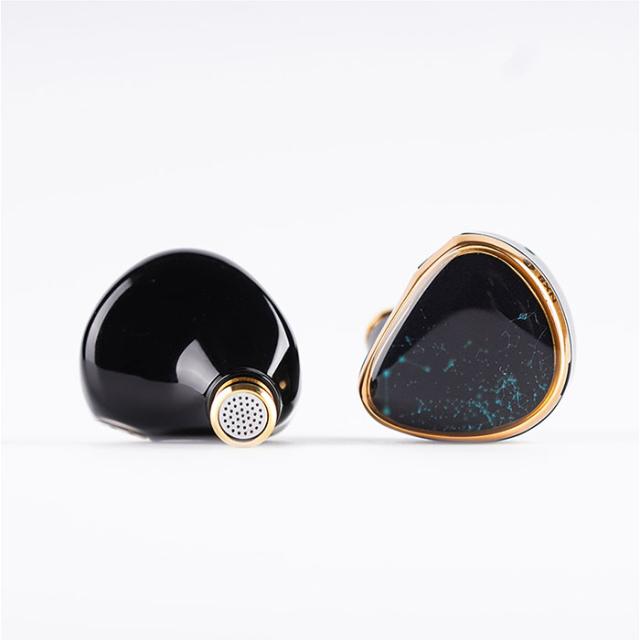 NICEHCK NX8(4.4mmプラグ) リケーブル可能イヤホン NICEHCK NX8」 進化