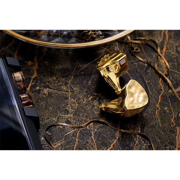 (お取り寄せ:納期1〜3ヶ月程度) Rhapsodio　Supreme V3 ラプソディオ 有線 イヤホン カナル型 リケーブル対応 (RSDSUPREMEV3) お取り寄せ：納期1〜3ヶ月程度) Rhapsodio Supreme V3 ラプソディオ