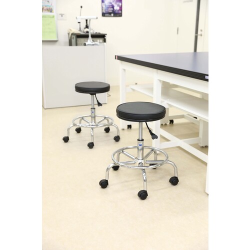 山崎産業（CONDOR）　ワークチェア　ＶＮー００２　キャスター付き　レッド　【品番：YB-155C-LE-R】_1