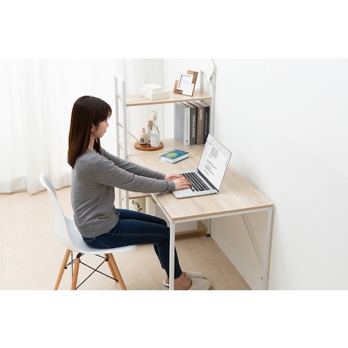 アイリスオーヤマ　ＩＲＩＳ　５７４２１８　ラック付きデスク　１２００×６２０　ライトナチュラル／ホワイト　【品番：RDK-1262-NW】_1