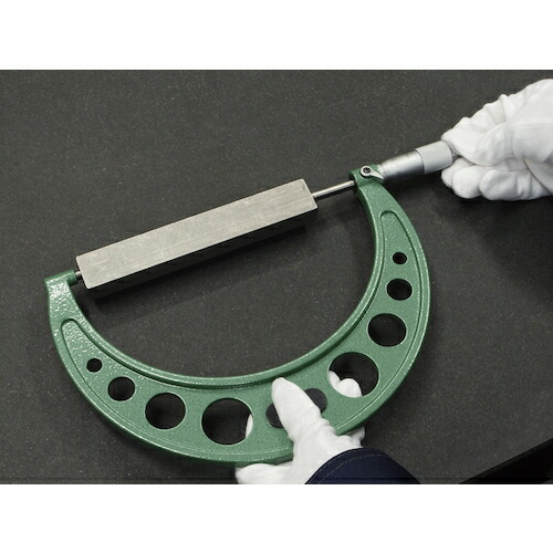 新潟精機　SK　標準外側マイクロメータ　測定範囲１７５〜２００ｍｍ　【品番：MC106-200】