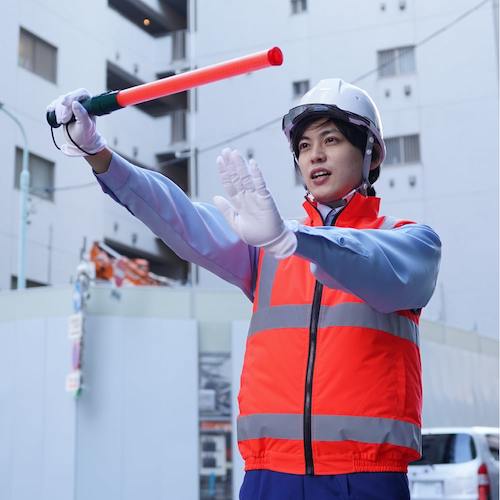 岡潮　高視認性空調安全ベスト（ウェアのみ）　３０２２５　蛍光レッド４Ｌ　【品番：30225-4L】_3