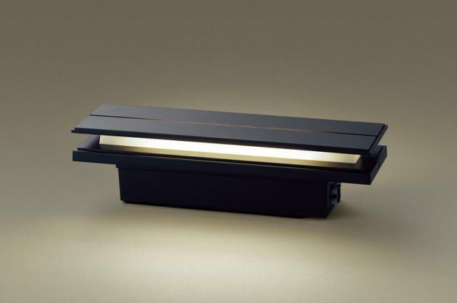 パナソニック　壁直付型・据置取付型 LED（電球色） 門柱灯・門袖灯 拡散タイプ 防雨型・明るさセンサ付　【品番：LGWJ50127KLE1】 25,979円