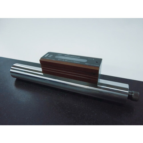 トラスコ中山（TRUSCO）　平形精密水準器 A級 寸法150 感度0.02　【品番：TFL-A1502】_2