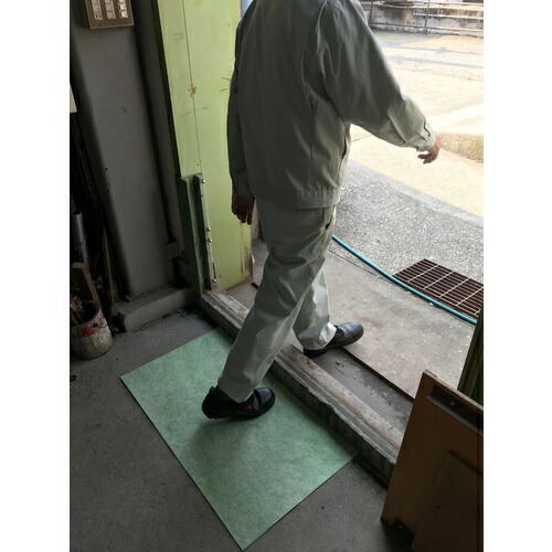 トラスコ中山（TRUSCO）　ノンスリップオイルキャッチャーマット 緑 500×900 10枚入　【品番：TOFP-5090-10】_2