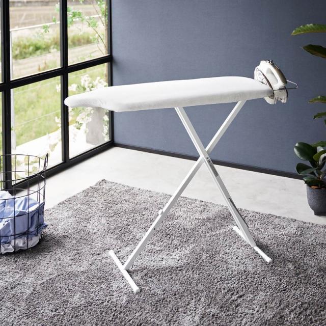 山崎実業　スタンド式人体型アイロン台 YAMAZAKI STANDARD LINE ホワイト 4903208021470　【品番：02147】