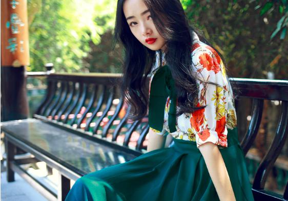 送料無料 マキシワンピース シフォンワンピース 花柄プリント ワンピース 切り替え ハイウエスト リゾートワンピ レトロ 605の通販はau Pay マーケット Chouchou Journee