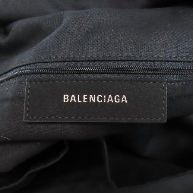 バレンシアガ BALENCIAGA  ロゴ  リュック・デイパック ナイロン素材 レディース  中古の通販は