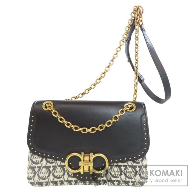 フェラガモ Ferragamoガンチーニ チェーンショルダーバッグ バケツバッグ