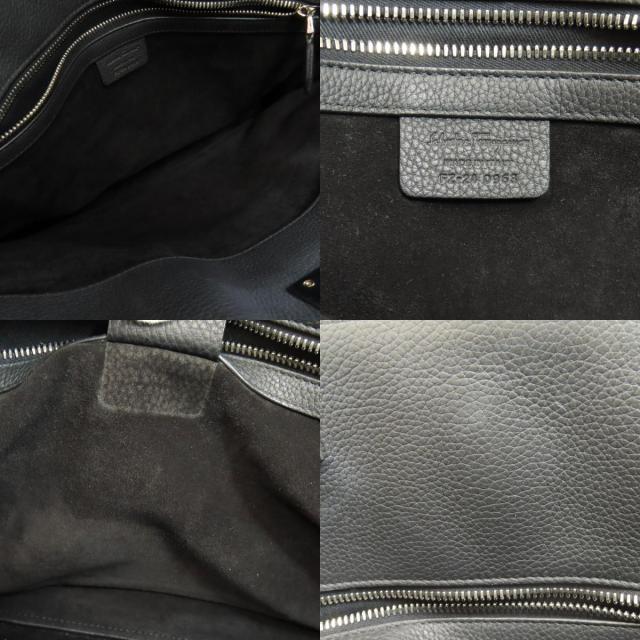 サルヴァトーレフェラガモ Salvatore Ferragamo ガンチーニ金具