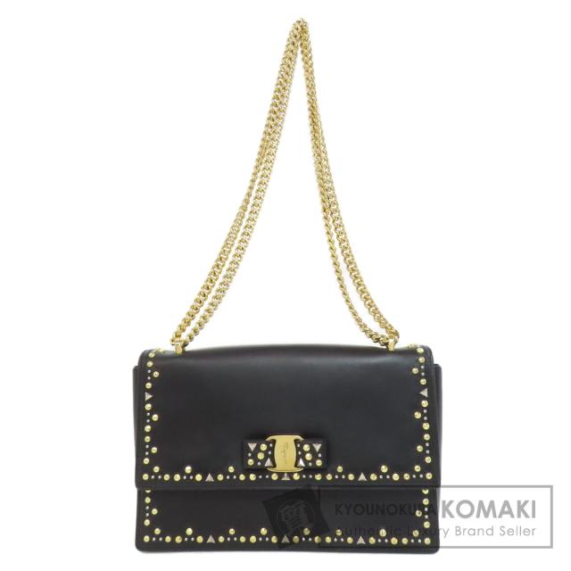 サルヴァトーレフェラガモ Salvatore Ferragamo ヴァラリボン スタッズ  