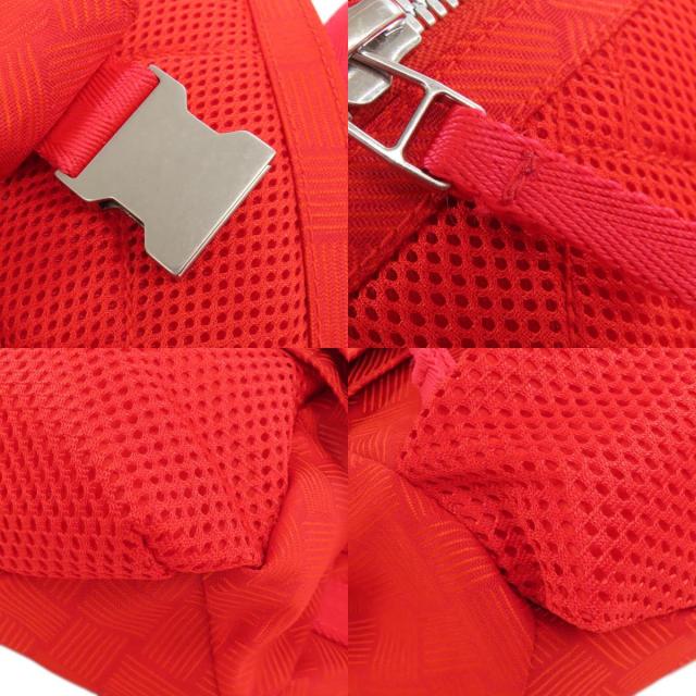 ボッテガヴェネタ BOTTEGA VENETA イントレチャート柄 ボディバッグ ナイロン素材 中古