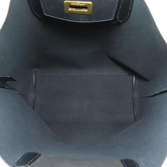 サルヴァトーレフェラガモ Salvatore Ferragamo ガンチーニ金具 トートバッグ PVC レディース 中古_5