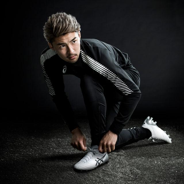 アシックス サッカースパイク Dsライト X Fly 4 カンガルー革 土 天然芝 人工芝 ホワイト ブラック Asicsq1 1101a006 117の通販はau Pay マーケット Ballclub Byスポーツサクライ