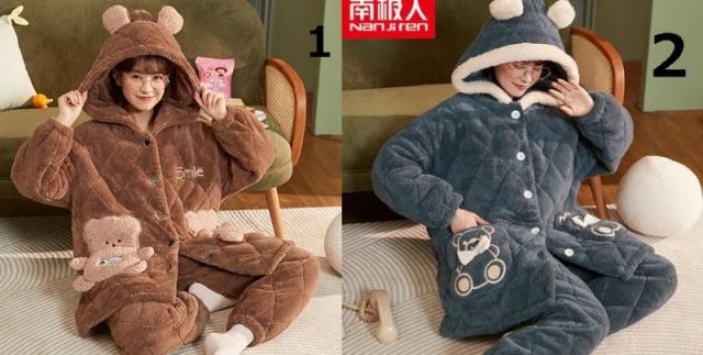 ルームウェア パジャマ 寝間着 フード 耳付き もこもこ ピンク グリーン ブルー グレー ブラウン イエロー ベージュ レッド 白 キャラクター ロゴ 可愛い オシャレ 楽 リラックス 暖かい 長袖 部屋着 お家時間 セットアップ 上下セット 秋冬 大きめ 大人女子 キュート 人気