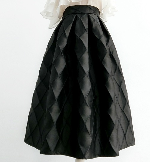 ハイウェストスカート フレア ミモレ丈 黒 Aライン 春秋 仕事 大きいサイズ 可愛い クール 人気 10代 20代 30代 お出かけ デート 上品 きれいめ 清楚 個性的 大人女子 OL オフィス トレンドの通販は