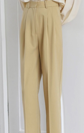 ハイウェストパンツ チノパンツ コットン らくちん 九分丈 ゆったり イエロー かっこいい 春夏 10代 20代 30代 お出かけ デート OL オフィス 着まわし 大人女子 カジュアル シンプル トレンド