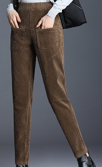テーパードパンツ チノパンツ ハイウエストパンツ ポケット 美脚 細見え コーデュロイ ブラウン ピンク 黒 無地 ゆったり ロング丈 秋冬 大きめ おしゃれ  楽 かっこいい 10代 20代 30代 お出かけ デート 着まわし 大人女子 カジュアル OL シンプル トレンド 人気