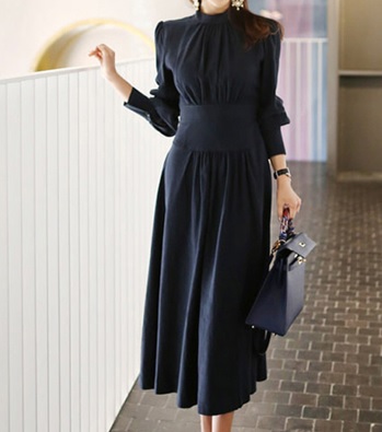 ロングワンピース ミモレ丈 ハイネック 長袖 バルーン袖 大きいサイズ ゆったり 大人可愛い 秋冬 トレンド ネイビー 10代 代 30代 お出の通販はau Pay マーケット つらら商店