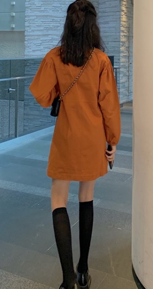 シャツワンピース ミニワンピース ショート丈 襟付き 長袖 ゆったり 大人可愛い 秋冬 トレンド 黒 オレンジ 10代 代 30代 お出かけ デの通販はau Pay マーケット つらら商店