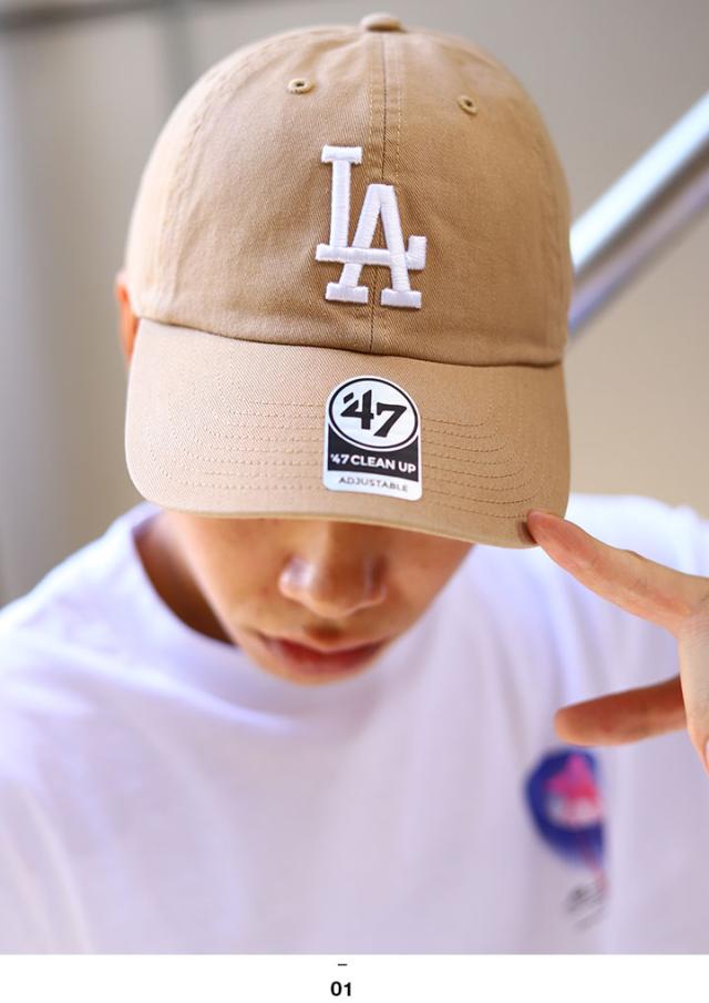 ドジャース 公式 LA キャップ ベージュ コーデ 47 ローキャップ