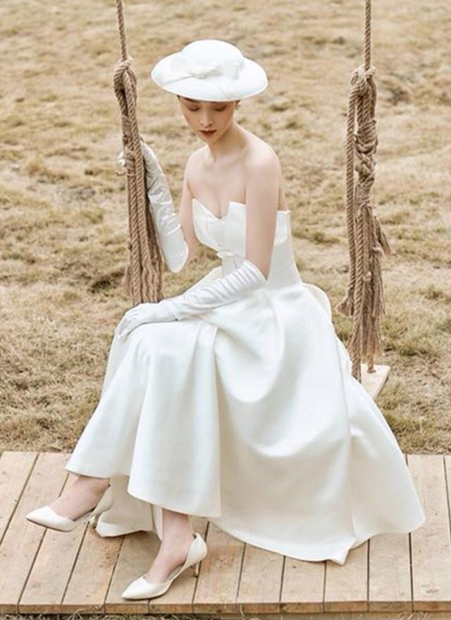 ウェディングドレス ミモレ丈 二次会 花嫁ドレス 結婚式 ドレス パーティードレス Aライン おしゃれ 個性的 可愛い ナチュラル カジュアの通販はau Pay マーケット Marmelo Sunnyday